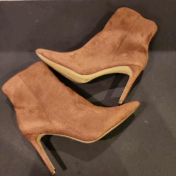 FOREVER 21 Brown Microsuede Stilletto booties SIZE 10M - Picture 3 of 12
